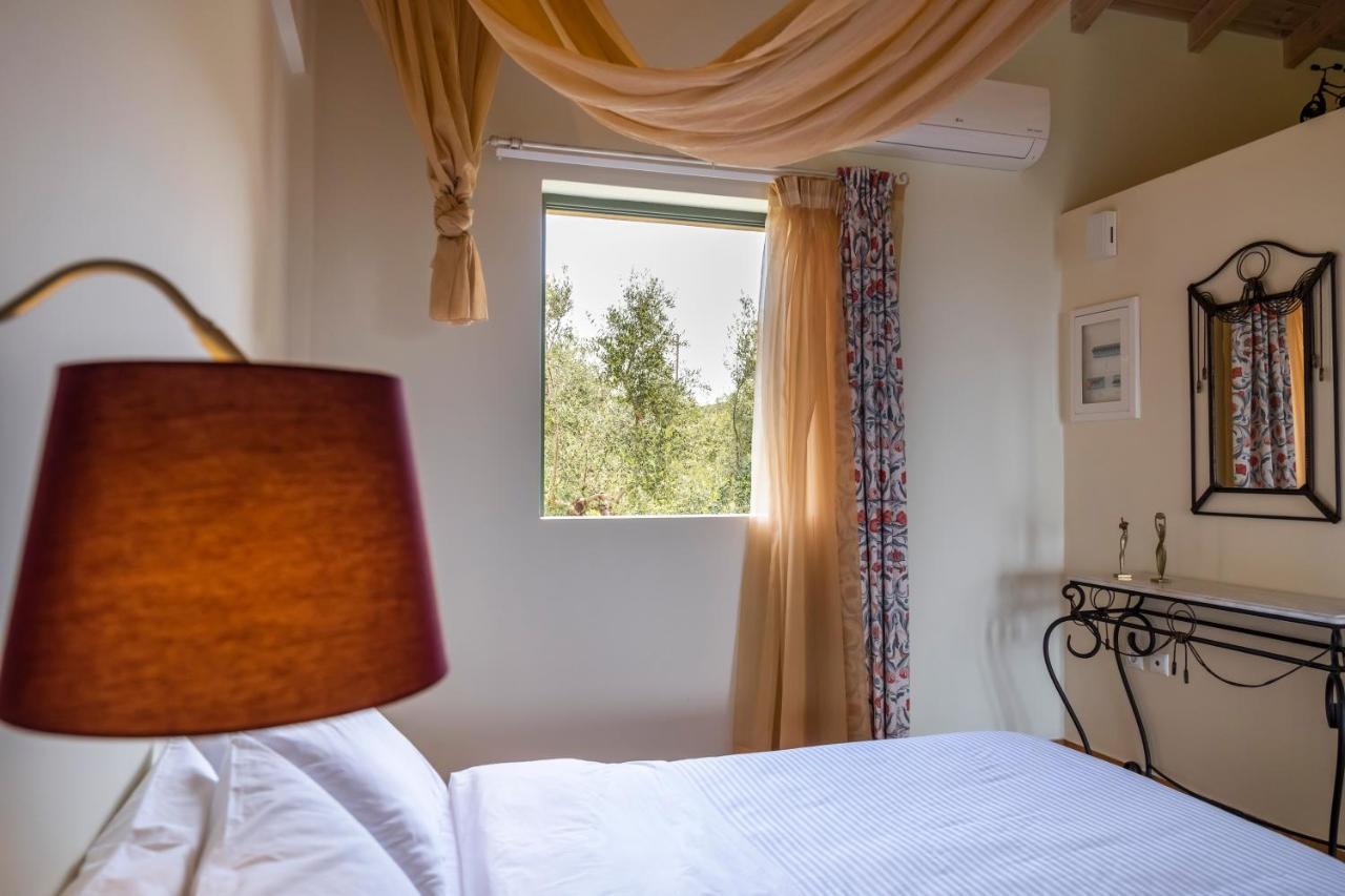 Chamaloni Cottages Финикунда Экстерьер фото